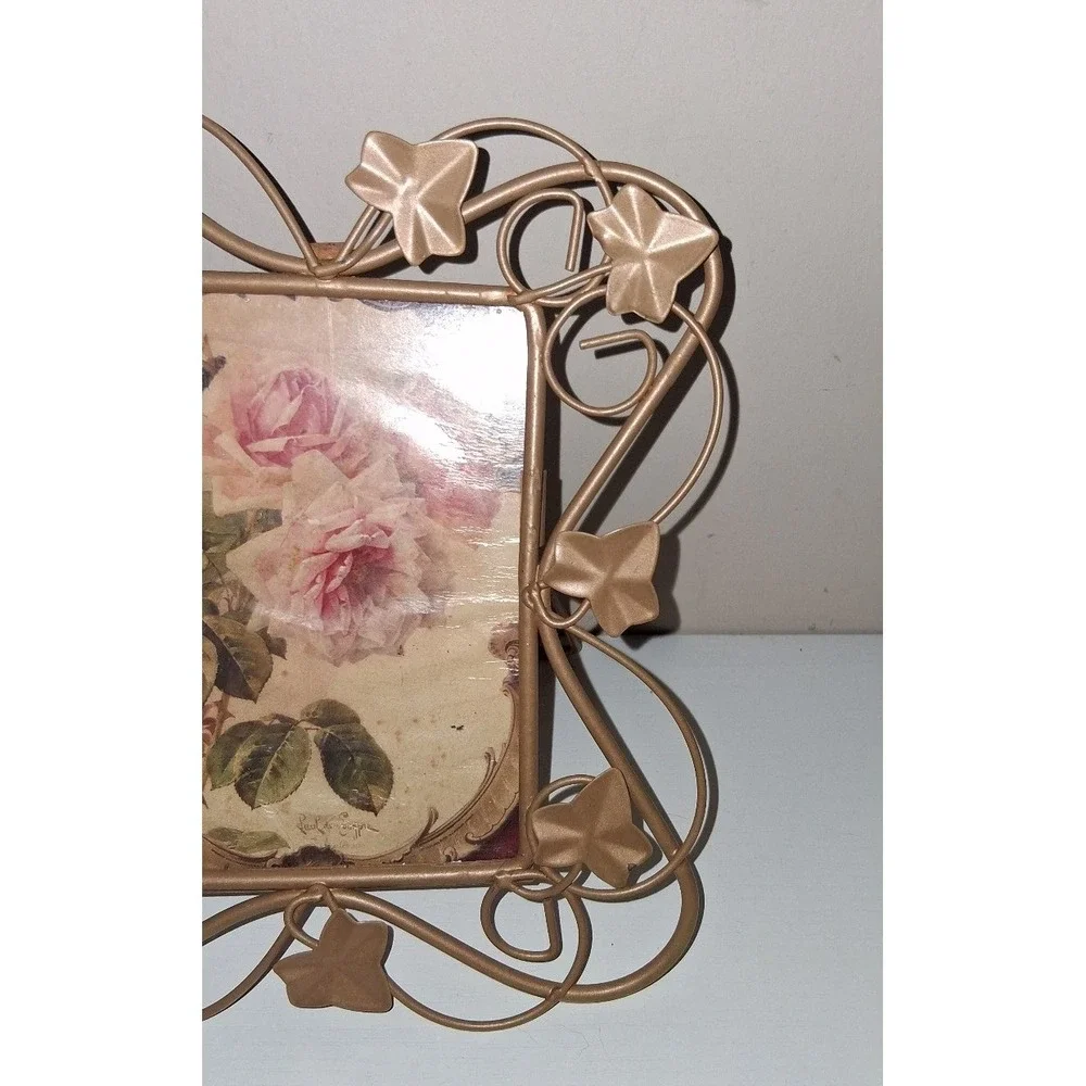 Gold Tone Ivy Leaf Metal Picture Frame Ornate Scrollwork Easel Back 3.5x4